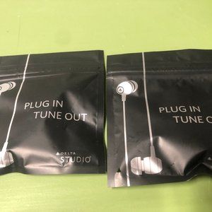 NEW LOT of 2 Sets Delta Studio Plug In Tune Out Earbuds